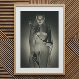The Bride - Max Dupain Kunstdruck / Leinwand, 20x30’’ / 51x76cm / Naturrahmen / Passepartout, Poster Drucke & visuelle Kunstwerke, Toby Leon