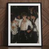 Devotion - Stampa artistica gay club neo-barocca / Tela, 24x32’’ / 61x81cm / Cornice nera / Passe-partout, Poster, stampe e opere d’arte visiva, Toby Leon