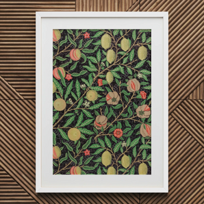 Four Fruits too - William Morris Botanicals Kunstdruck / Leinwand, 20x30’’ / 51x76cm / Weißer Rahmen / Passepartout, Poster Drucke & Visuell