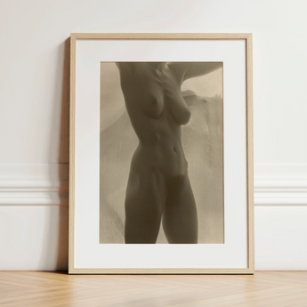 Georgia O’keeffe Torso - Alfred Stieglitz Art Print / Canvas, 12x16’’ / 31x41cm / Natural Frame / Matboard, Posters Prints & Visual