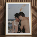 High Tide - Gay-Hookup-Kunstdruck / Leinwand, 12x16’’ / 31x41cm / Naturrahmen / Passepartout, Poster-Drucke & visuelle Kunstwerke, Toby Leon