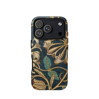 Honeysuckle – Florale iPhone-Hülle von William Morris, 17 Pro / Matt, Handyhüllen, Toby Leon