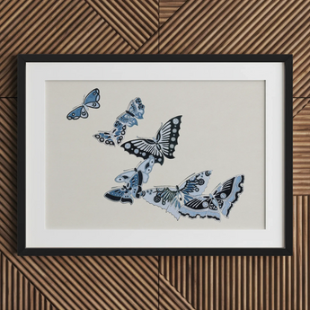 Papillons bleus japonais - Tirage d’art Meiji de Kamisaka Sekka sur toile, 30x20’’ / 76x51cm / Cadre noir / Passe-partout, Posters Prints & Visual