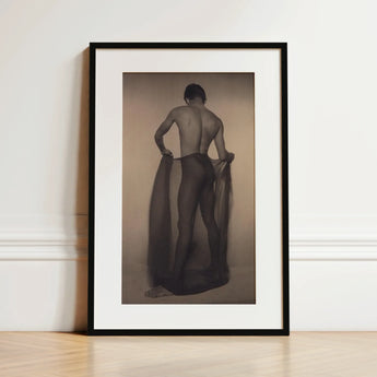 Male Nude Draped in Vetti - Lionel Wendt Queer Art Print / Canvas, 12x18’’ / 31x46cm / Black Frame / Matboard, Posters Prints & Visual