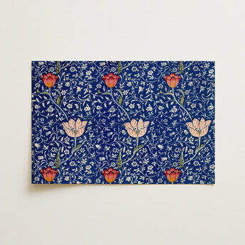 Medway - William Morris Victorian Floral Art Print / Canvas, 18x12’’ / 46x31cm / Unframed / no Border, Posters Prints & Visual Artwork,