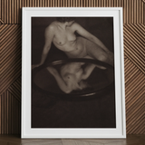 Donna nuda con specchio - stampa d'arte di Clarence H. White / Tela, 24x32’’ / 61x81cm / Cornice / Passepartout, poster stampe e arte visiva, Toby