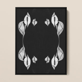 Pearly Whites - Koh Chang Friedenslilien Kunstdruck / Leinwand, 12x16’’ / 31x41cm / Schwarzer Rahmen, Poster Drucke & visuelle Kunstwerke, Toby Leon