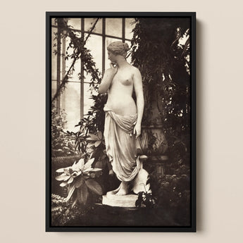 Sculpture of Venus Art Print / Canvas, 12x18’’ / 31x46cm / Black Frame, Posters Prints & Visual Artwork, Toby Leon