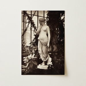 Sculpture of Venus Art Print / Canvas, 12x18’’ / 31x46cm / Unframed / no Border, Posters Prints & Visual Artwork, Toby Leon