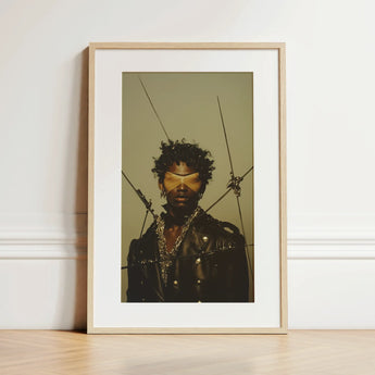 On Target - Black Gay Motorcycle Queen Art Print / Canvas, 12x18’’ / 31x46cm / Natural Frame / Matboard, Posters Prints & Visual Artwork,
