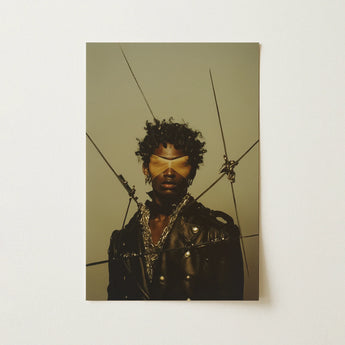 On Target - Black Gay Motorcycle Queen Art Print / Canvas, 12x18’’ / 31x46cm / Unframed / no Border, Posters Prints & Visual Artwork, Toby