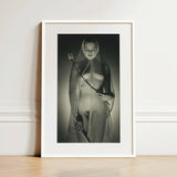 The Bride - Max Dupain kunstprint / Canvas, 12x18’’ / 31x46cm / Wit frame / Passe-partout, Posterprints & visuele kunstwerken, Toby Leon