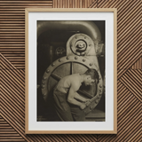 Mechanic and Steam Pump - Lewis w Hine Art Print / Canvas, 20x30’’ / 51x76cm / Natural Frame / Matboard, Posters Prints & Visual Artwork,