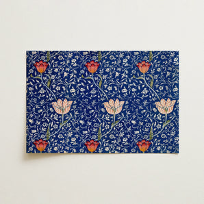 Medway - William Morris Victorian Floral Art Print / Canvas, 18x12’’ / 46x31cm / Unframed / no Border, Posters Prints & Visual Artwork,