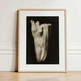 Modern Torso - Female Nude Arnold Genthe Art Print / Canvas, 12x18’’ / 31x46cm / Natural Frame / Matboard, Posters Prints & Visual Artwork,