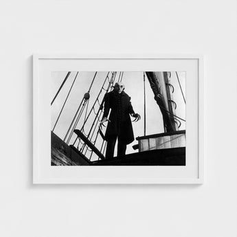 Nosferatu: a Symphony of Horror Art Print / Canvas Nosferatu Steps, Coat Bristling, Small Buttons Prints