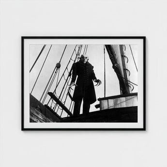 Nosferatu: a Symphony of Horror Art Print / Canvas Nosferatu Steps, Coat Bristling, Small Buttons Prints