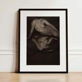 Nude Woman with Mirror - Clarence H. White Art Print / Canvas Black-framed Art Print Monochrome Depiction Nude Figure Reflected