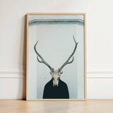 Minimalist Framed Art Print Stark Black-and-white Deer Skull Figure Stands