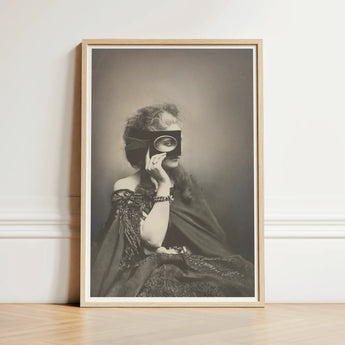Scherzo Di Follia - Pierre-louis Pierson Art Print / Canvas Vintage-style Black-and-white Portrait Light Wood Frame Elegantly, Small Black
