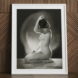 Seated Nude Woman - Jacob Merkelbach Art Print / Canvas White-framed Black-and-white Photographic Print Nude Woman Hand Raised Inside Jacob